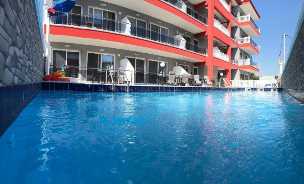 Bella Luxury Iii Apartment